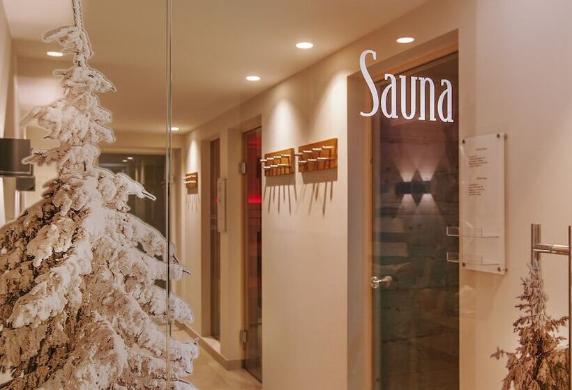 Fotos del hotel Garni Chasa Sulai:  13