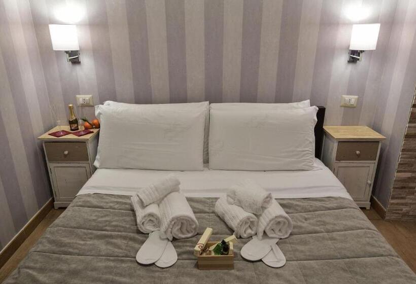 Fotos del hotel Santamaggiore:  8