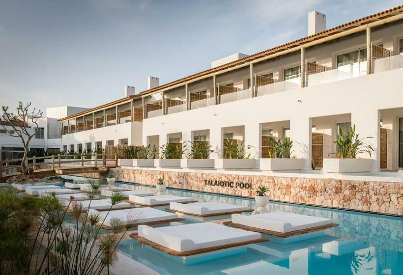 Lago Resort Menorca – Suites Del Lago Adults Only