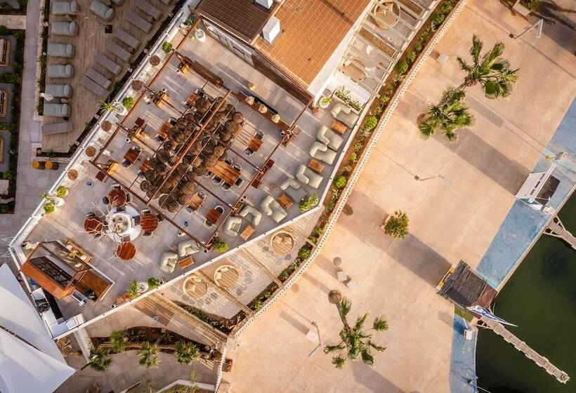 Fotos del hotel Lago Resort Menorca - Suites Del Lago Adults Only:  8