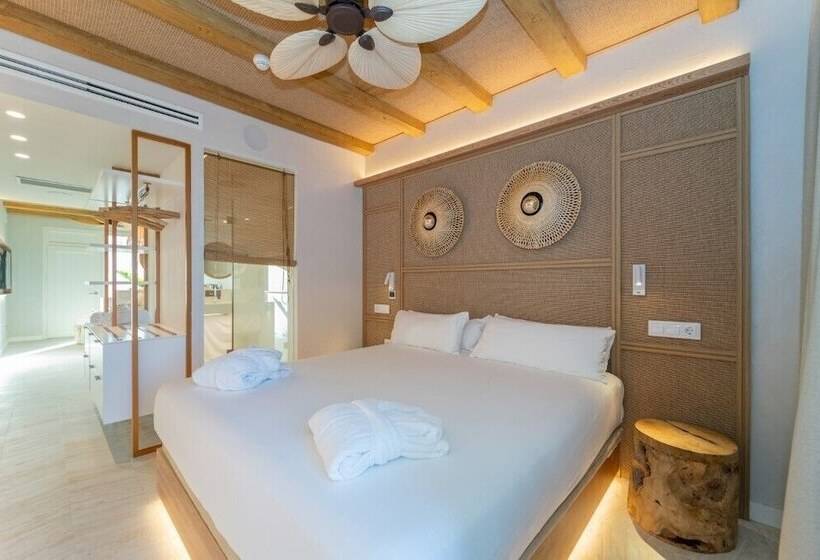 Fotos del hotel Lago Resort Menorca - Suites Del Lago Adults Only:  3