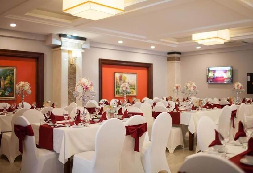 Fotos del hotel Royal Palace:  25