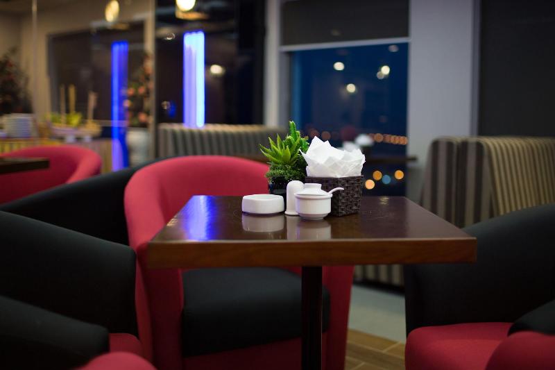 Fotos del hotel Royal Palace:  9