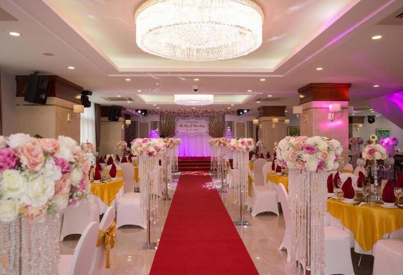 Fotos del hotel Royal Palace:  19