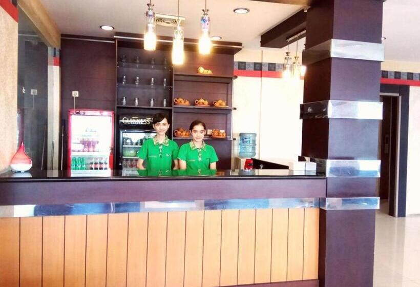 Fotos del hotel Malioboro Palace:  6