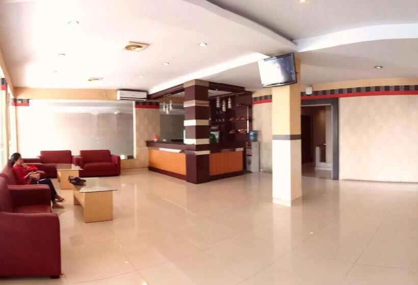 Fotos del hotel Malioboro Palace:  10