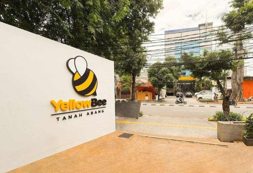 Yellow Bee Tanah Abang