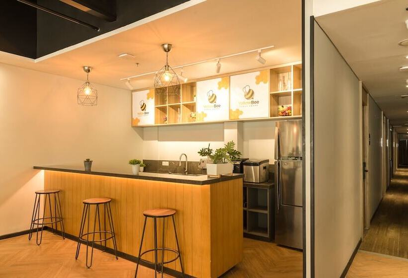 Fotos del hotel Yellow Bee Tanah Abang:  5