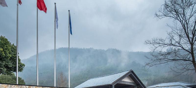 Fotos del hotel Howard Johnson Huashuiwan Hot Springs Resort Chengdu:  22