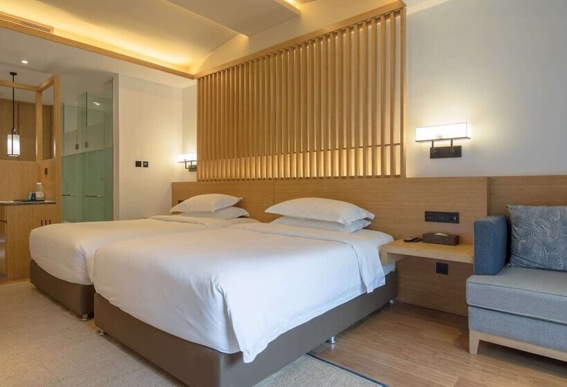 Fotos del hotel Howard Johnson Huashuiwan Hot Springs Resort Chengdu:  7