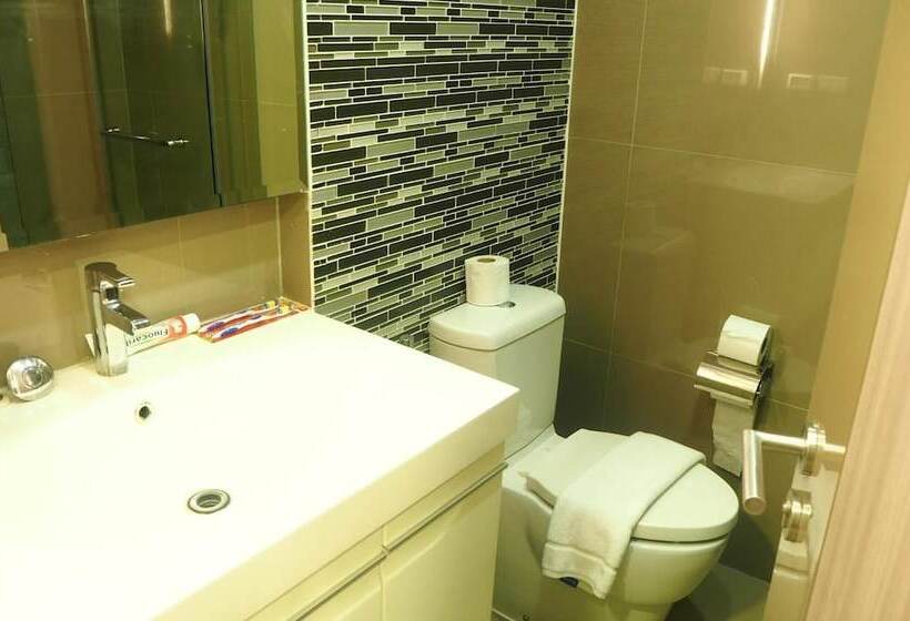 Fotos del hotel Dazzle Residence:  8