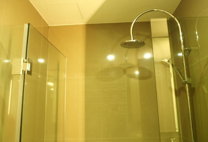 Fotos del hotel Dazzle Residence:  10