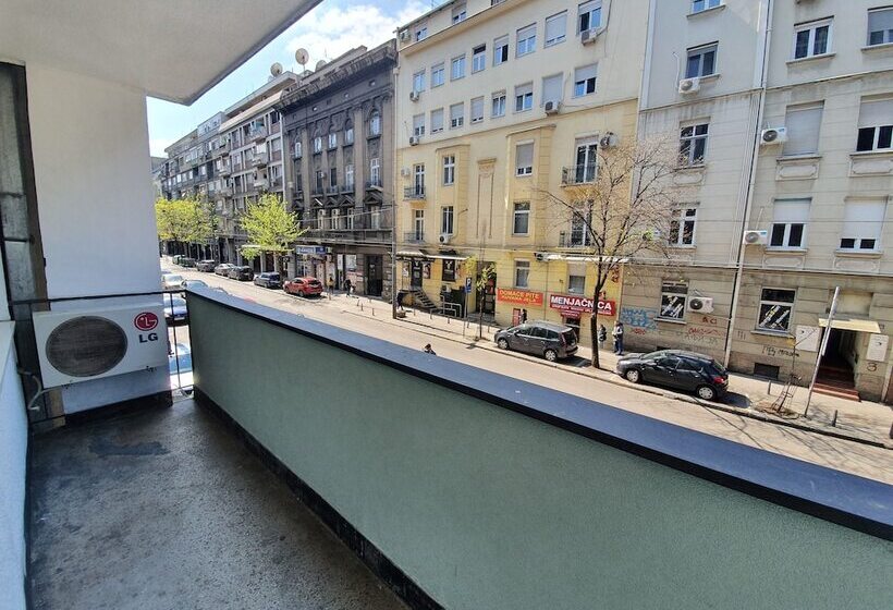 Fotos del hotel Premium Crown Suites:  6