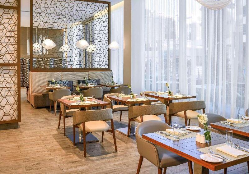 Fotos del hotel Grand Mercure Dubai Airport:  9