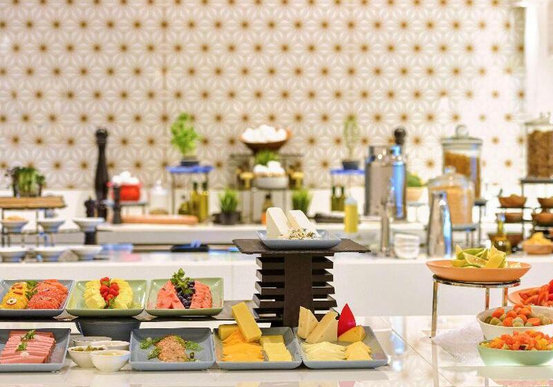 Fotos del hotel Grand Mercure Dubai Airport:  21