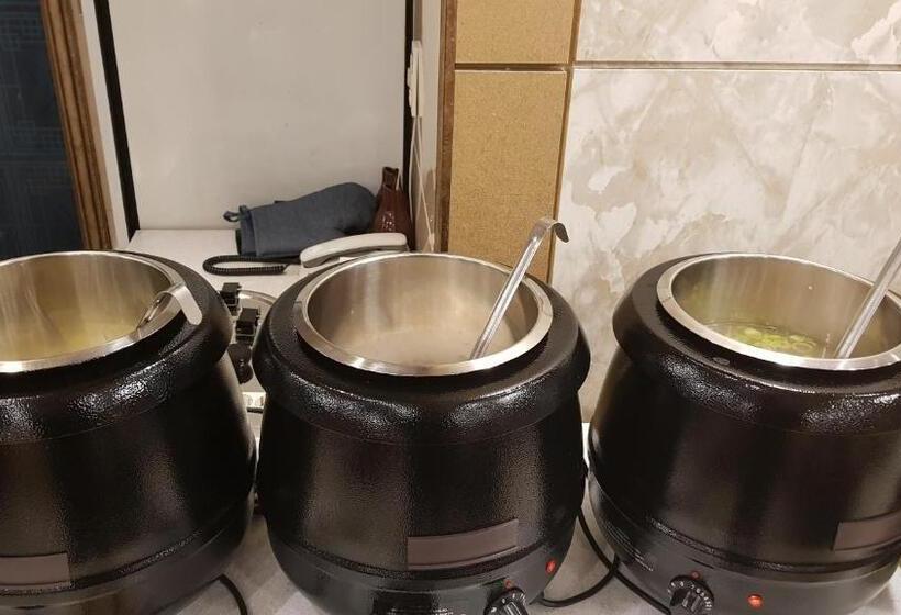 Fotos del hotel Symphony:  21