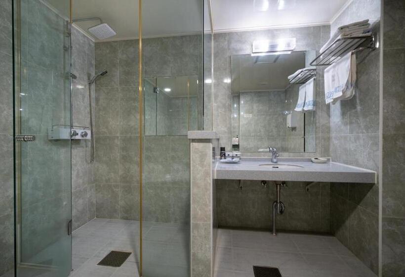 Fotos del hotel Symphony:  15