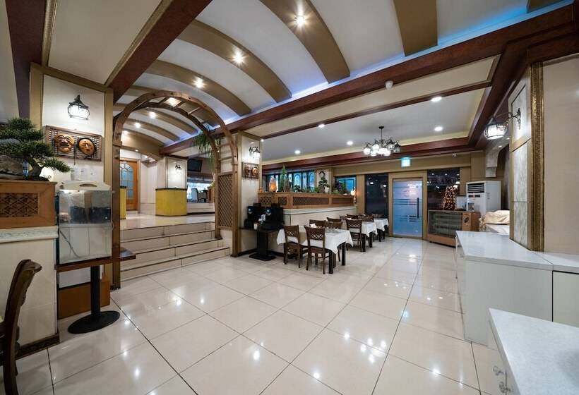 Fotos del hotel Symphony:  4