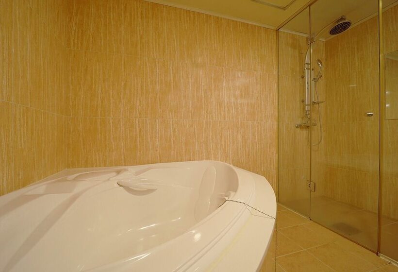 Fotos del hotel Symphony:  6