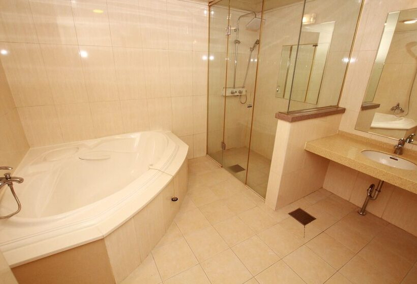 Fotos del hotel Symphony:  8