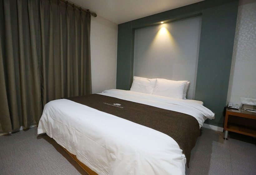 Fotos del hotel Symphony:  13