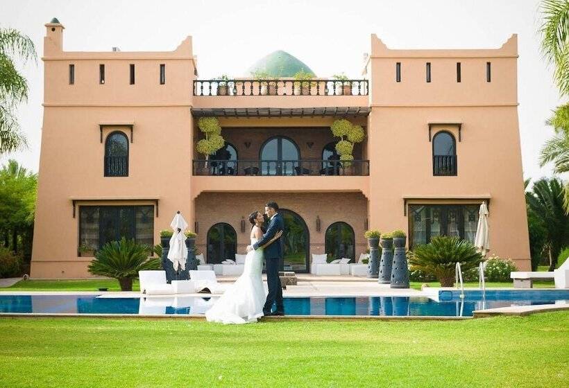 Villa Malika Silvana