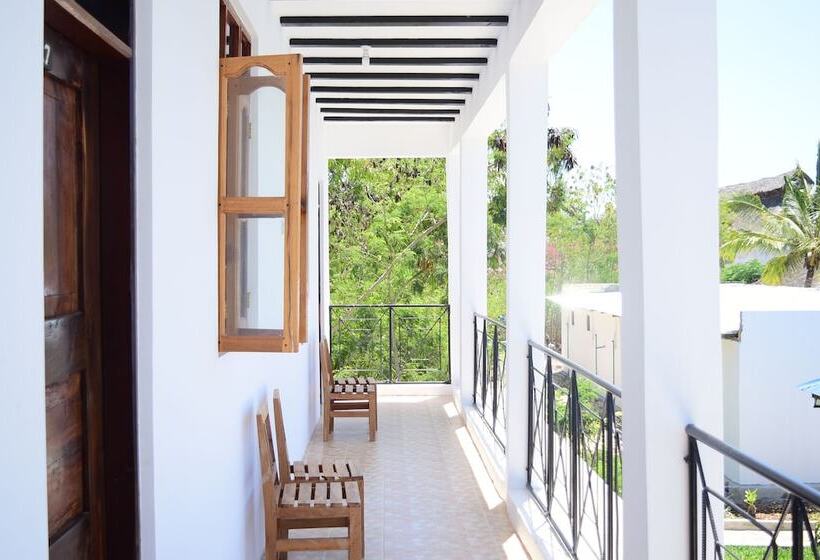 Fotos del hotel Kigwedeni Villas:  10