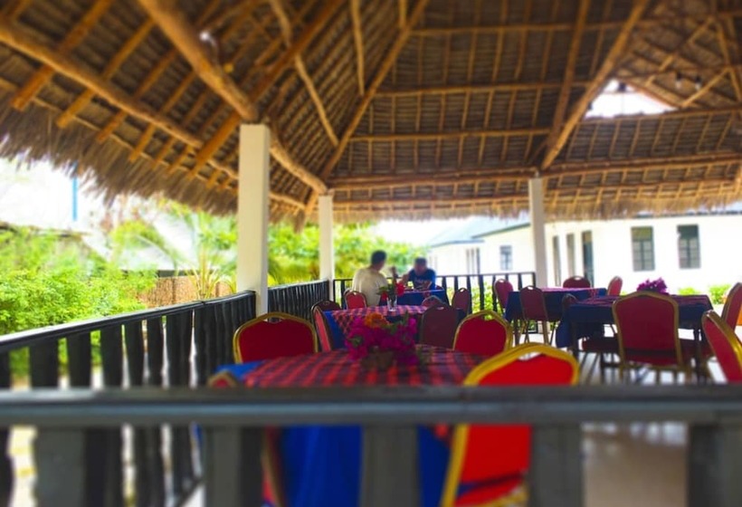 Fotos del hotel Kigwedeni Villas:  3