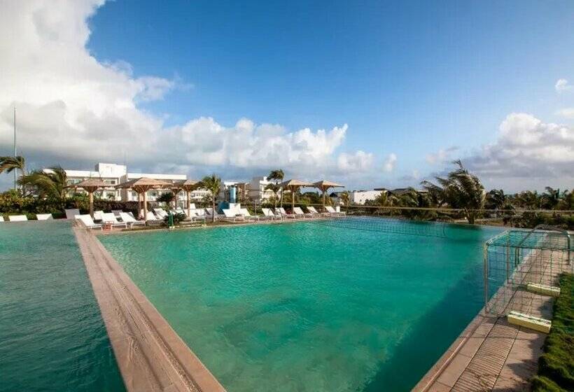 Fotos del hotel Valentin Cayo Cruz:  2