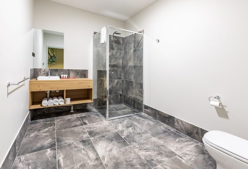 Fotos del hotel Nightcap At Commercial:  2