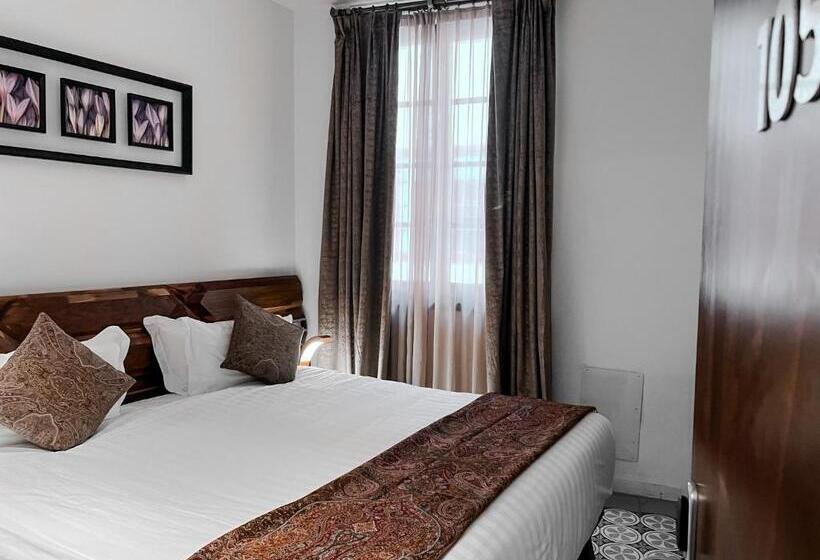 Fotos del hotel Anahita Boutique:  12