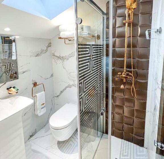 Fotos del hotel Anahita Boutique:  5