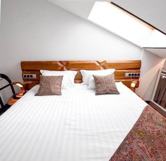 Fotos del hotel Anahita Boutique:  4