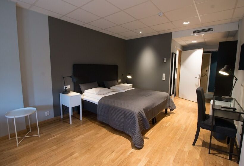 Fotos del hotel Spoton:  12