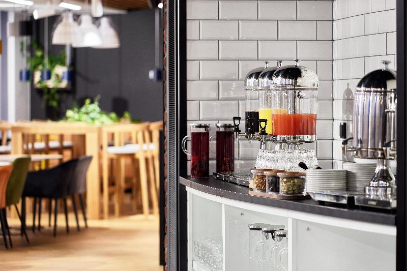 Fotos del hotel Holiday Inn Express Warsaw  The Hub, An Ihg:  2