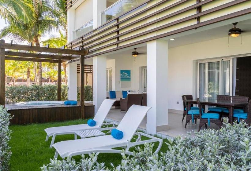 Radisson Blu Punta Cana, An All Inclusive Beach Resort