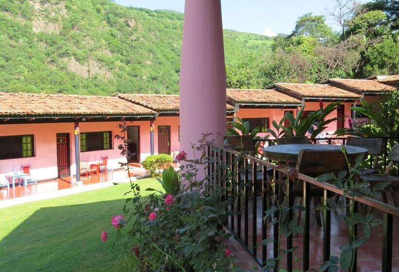 Fotos del hotel Agua Blanca:  12