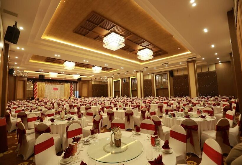 Fotos del hotel Muong Thanh Grand Con Cuong:  14