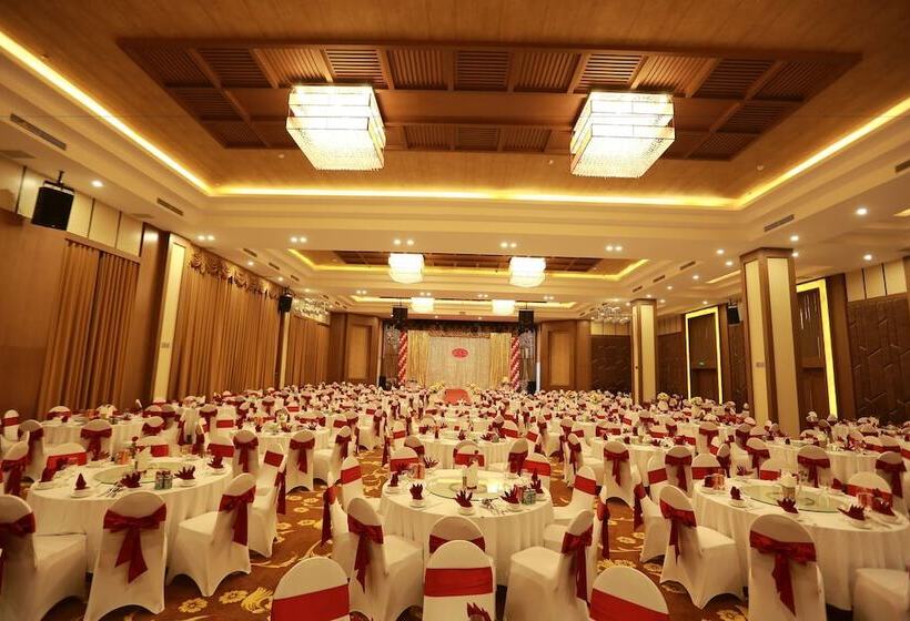 Fotos del hotel Muong Thanh Grand Con Cuong:  16