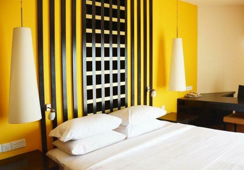 New Town Resort Suites At Pyramid Tower