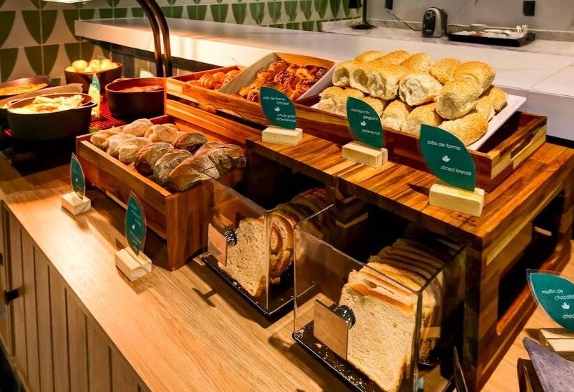 Fotos del hotel Hilton Garden Inn Rebouças:  14