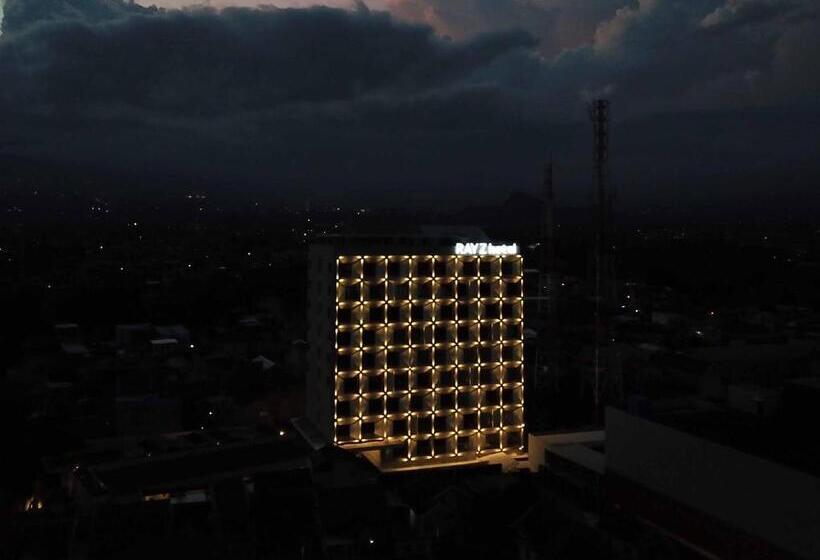 Fotos del hotel Rayz Umm  Malang:  16