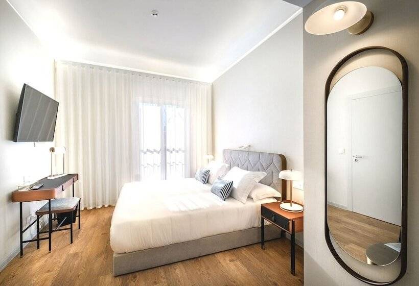 Fotos del hotel Mourasuites:  13