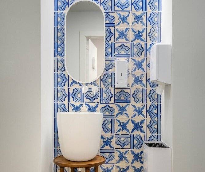 Fotos del hotel Mourasuites:  6