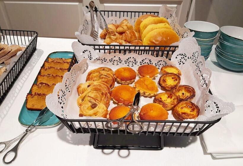 Fotos del hotel Mourasuites:  23