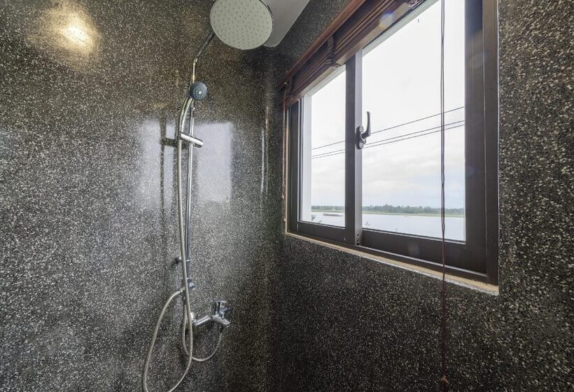 Fotos del hotel The Corner Riverside Villa:  14