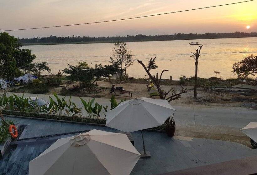 Fotos del hotel The Corner Riverside Villa:  24