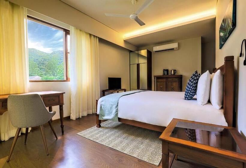 Ja Enchanted Waterfront