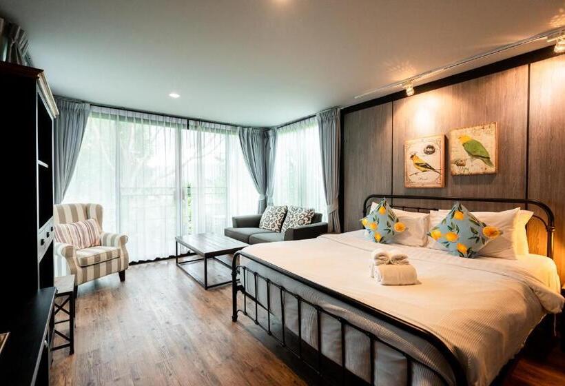 Limon Villa Khao Yai by Tolani