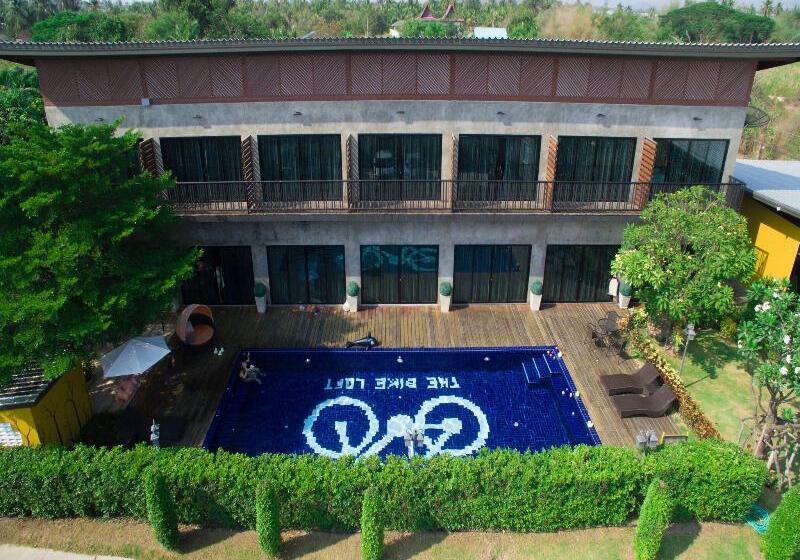 Fotos del hotel The Bike Loft Family Hostel:  8